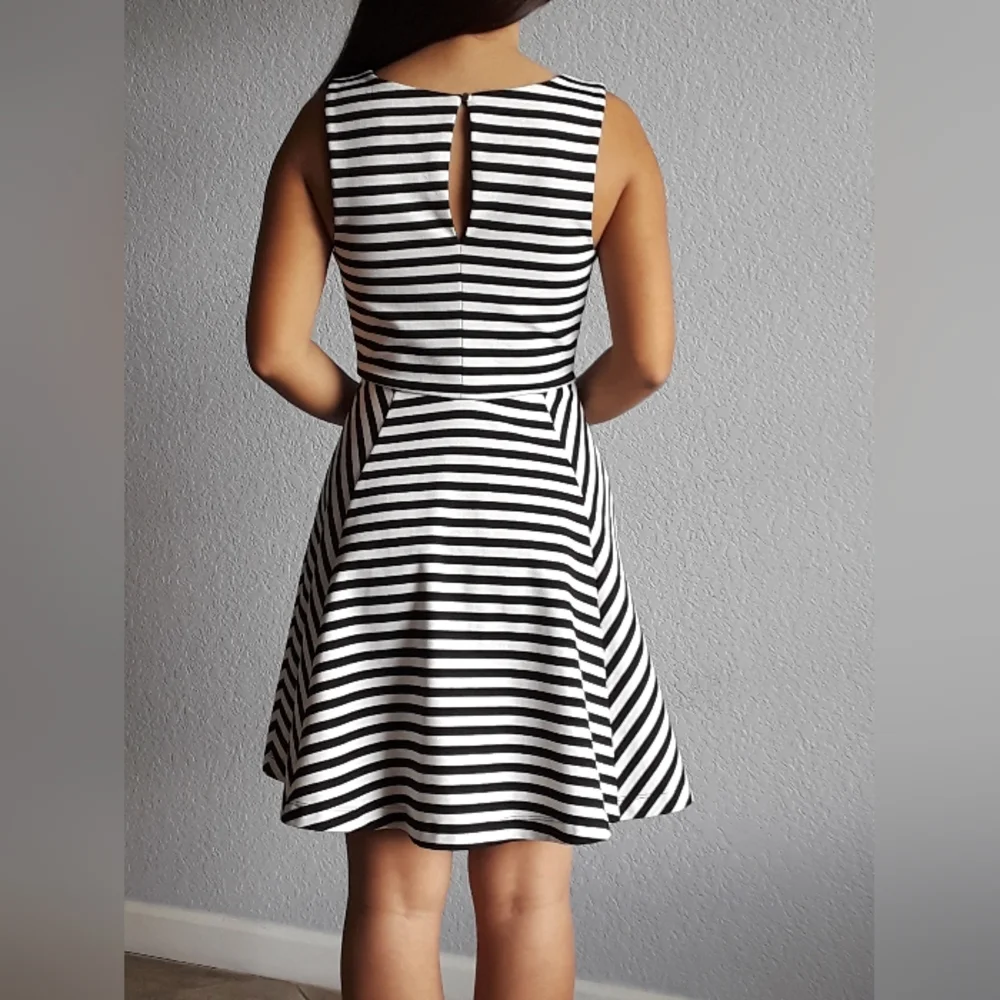 Black and White Striped Dress - Picture 2 of 2